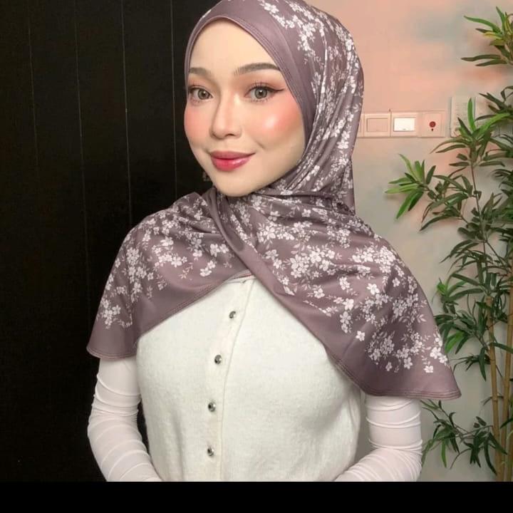 AUFA FLORAL BAWAL SELAPIS 45’ MOSCREPE