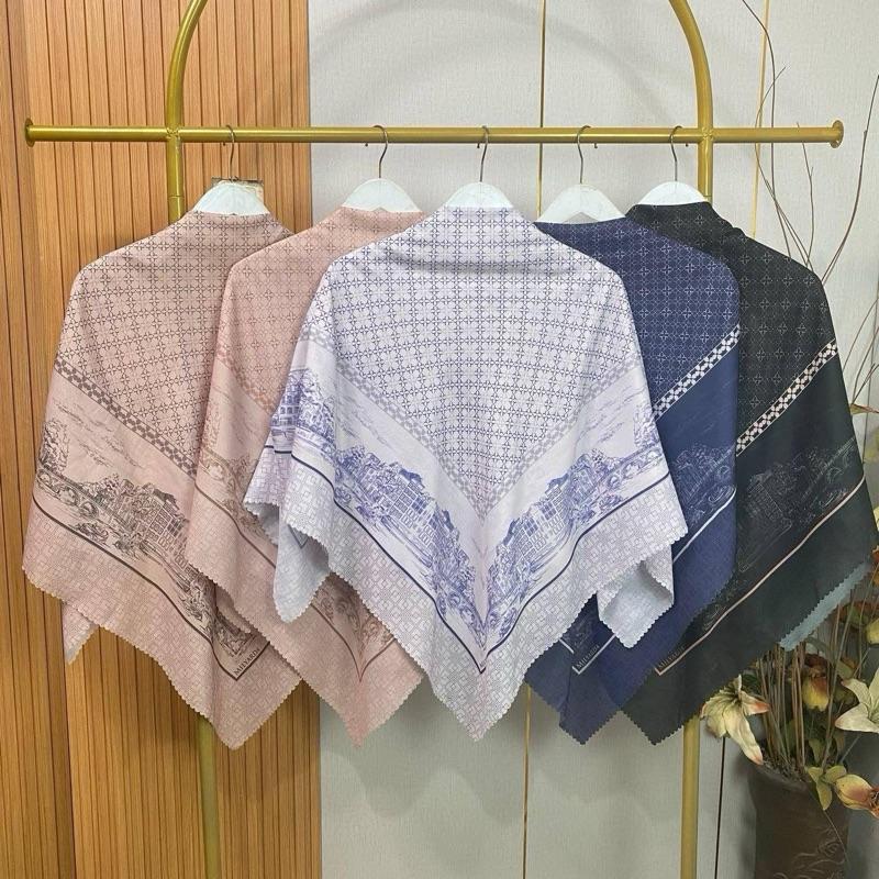 HOLLY LANE BAWAL POLYCOTTON WITH IN BUILT MAGNET