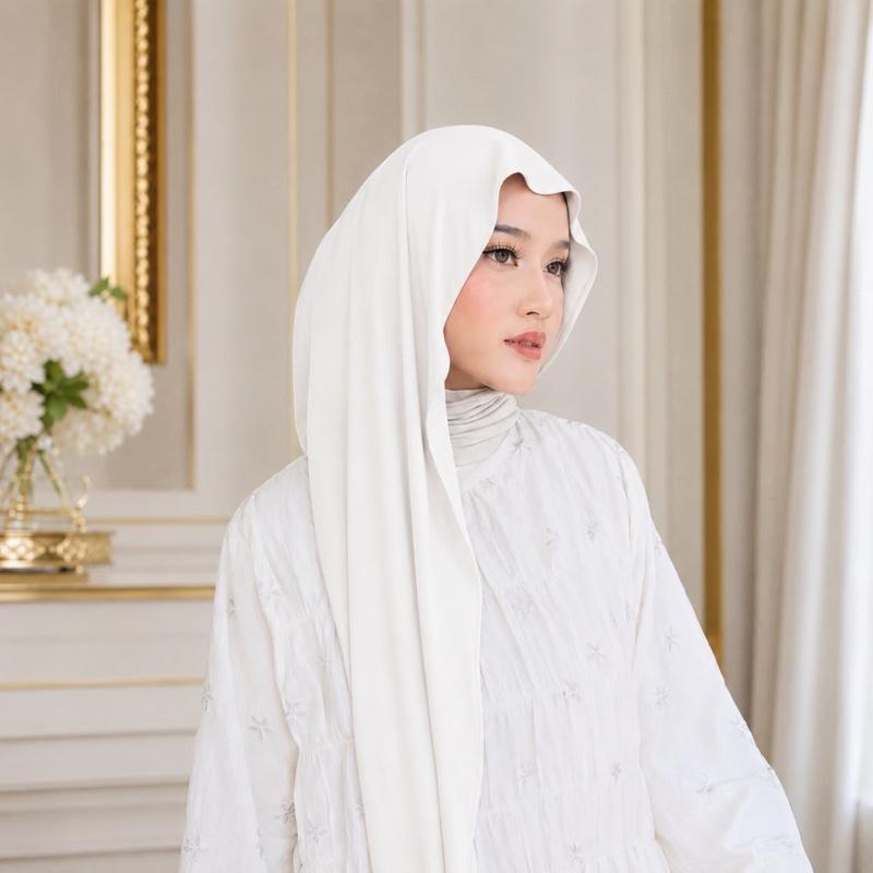 AIRY RAYON HOODIE 2M By Diamodest