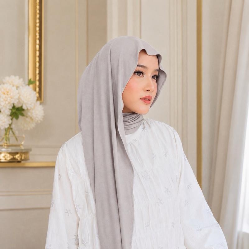 AIRY RAYON HOODIE 2M By Diamodest
